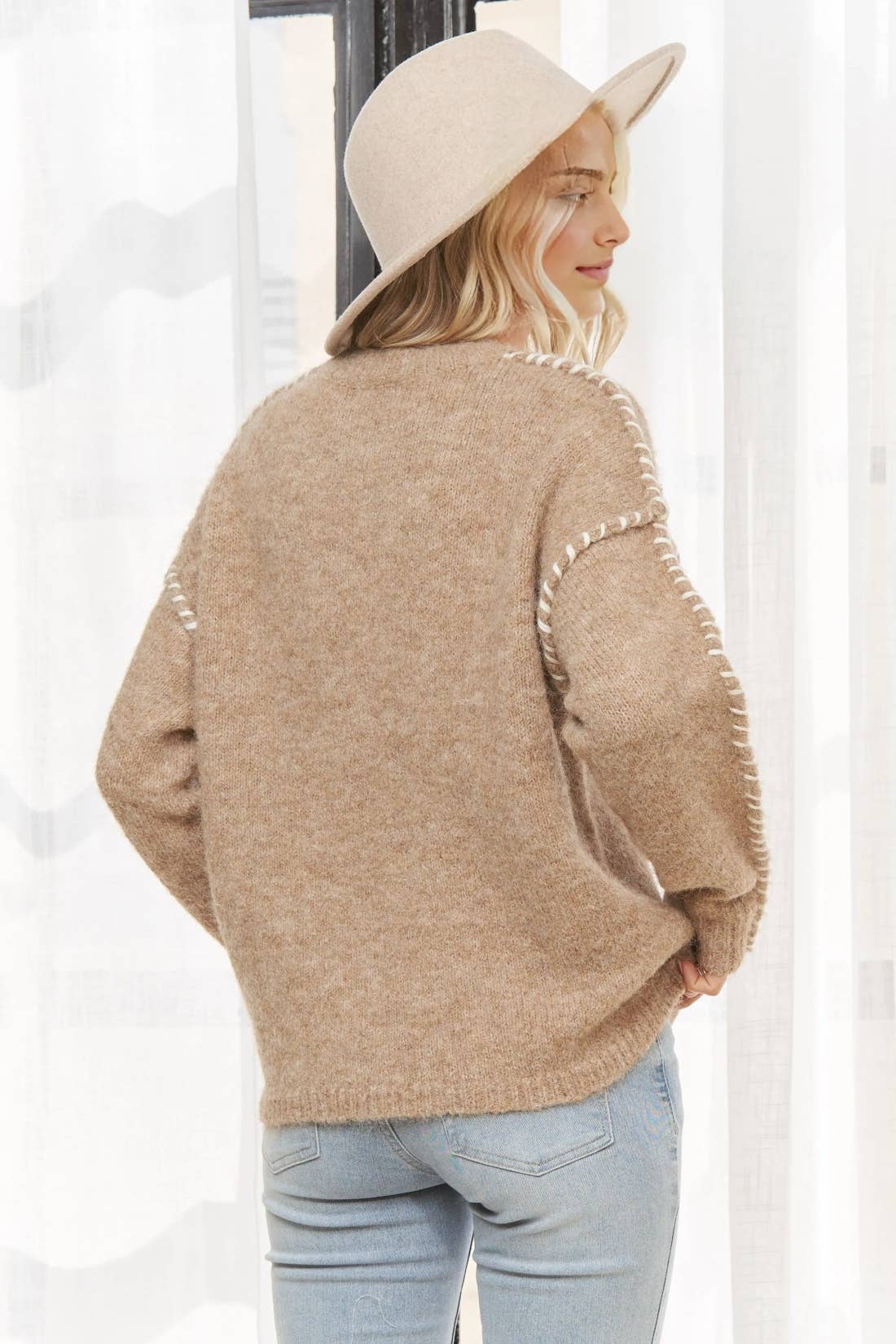Contrast Stitch Relaxed Knit Sweater
