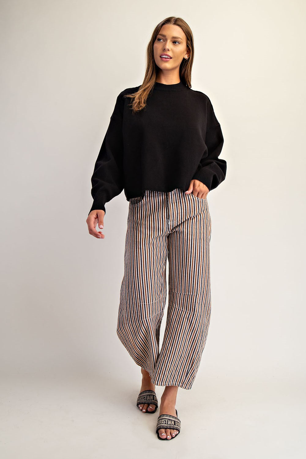 Long Sleeve Round Neck Cropped Sweater