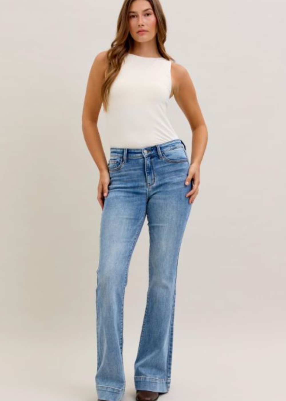 Judy Blue Mid-Rise Flare Jean