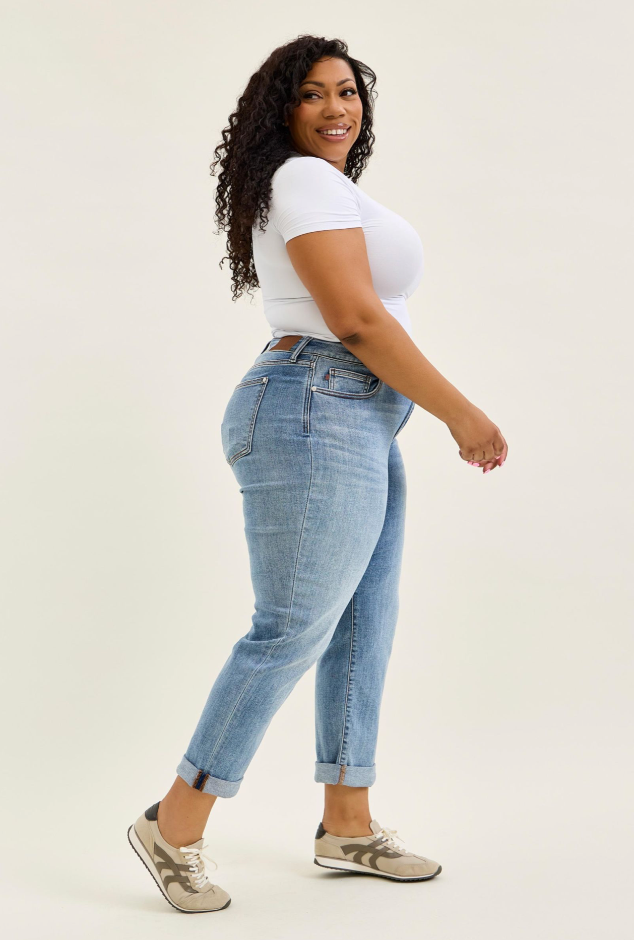 Judy Blue Mid-Rise Cuff Plus Jean